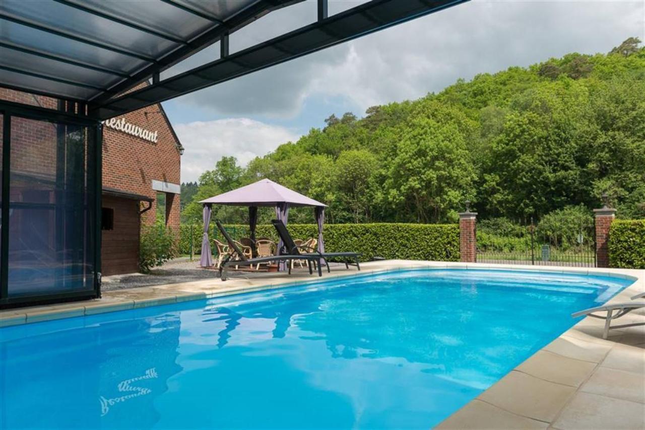 Auberge De La Lesse Celles (Namur) Exterior foto