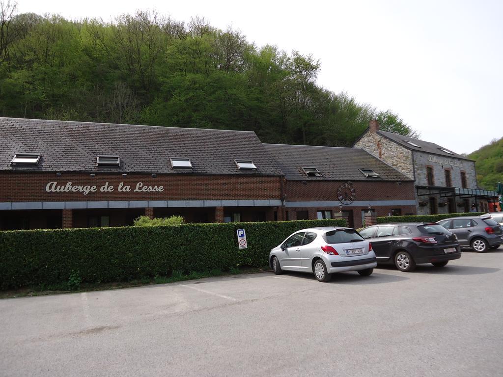 Auberge De La Lesse Celles (Namur) Exterior foto