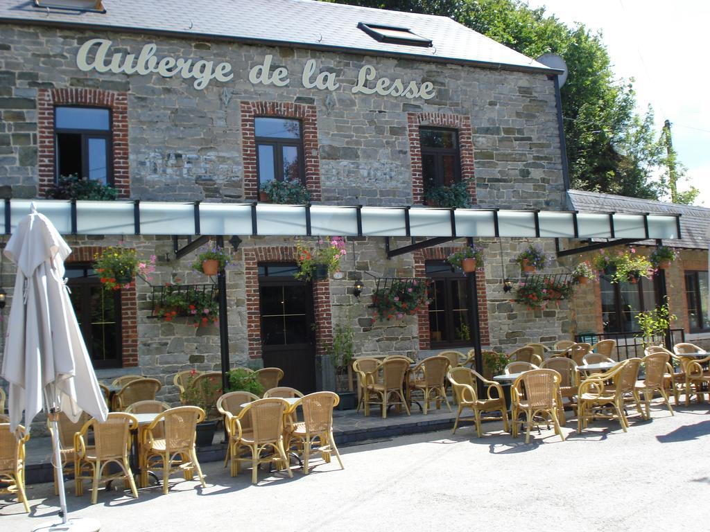 Auberge De La Lesse Celles (Namur) Exterior foto
