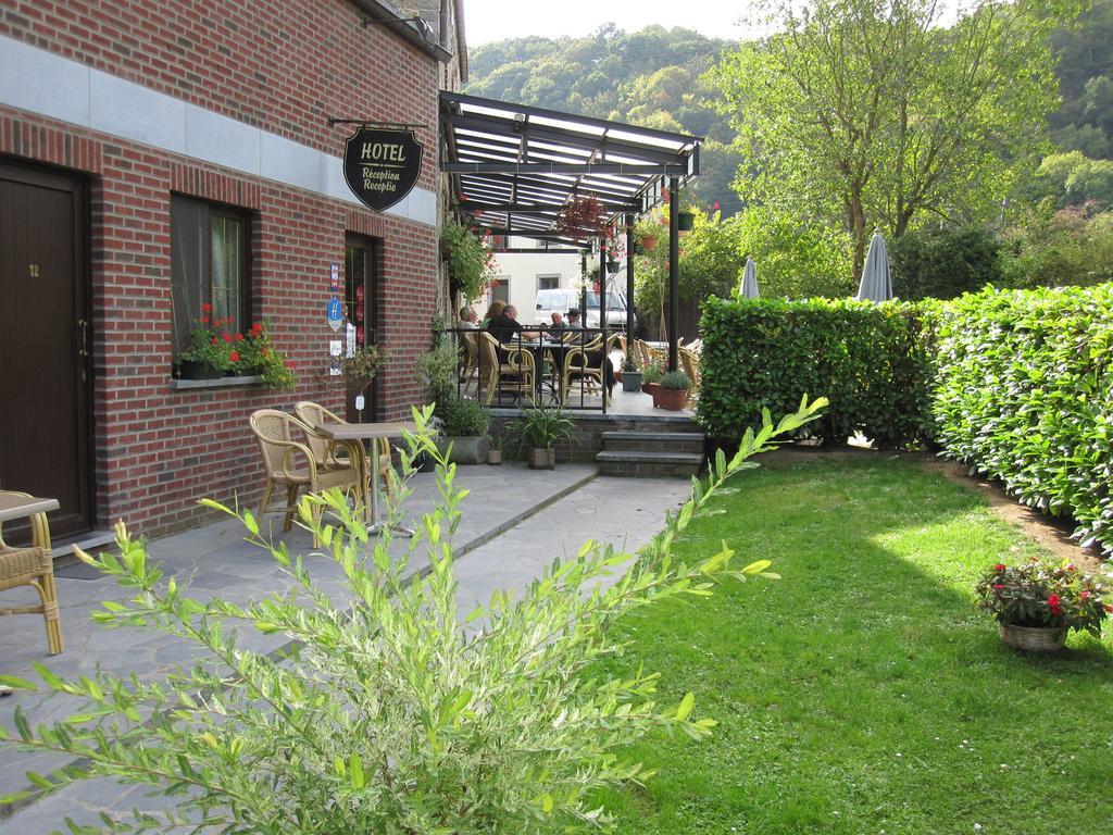 Auberge De La Lesse Celles (Namur) Exterior foto
